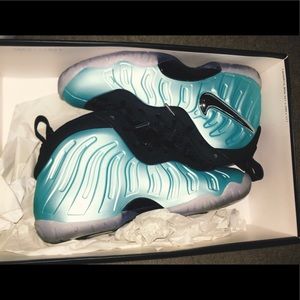 Nike foam posites. Black, baby blue, and sliver.